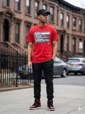 Sneaker Head Brooklyn Red Graphic T-Shirt Jordan Sneaker Streetwear Size Small